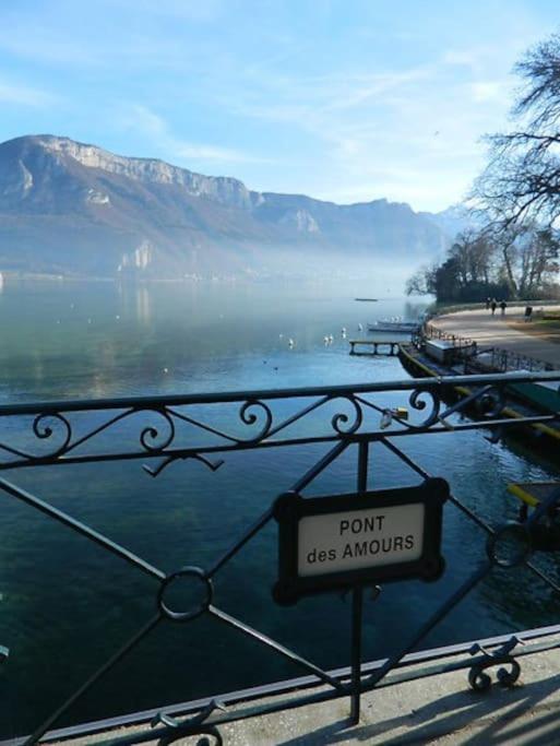 Appartement Plein De Charme - Coeur Vieille Ville Annecy Exterior foto